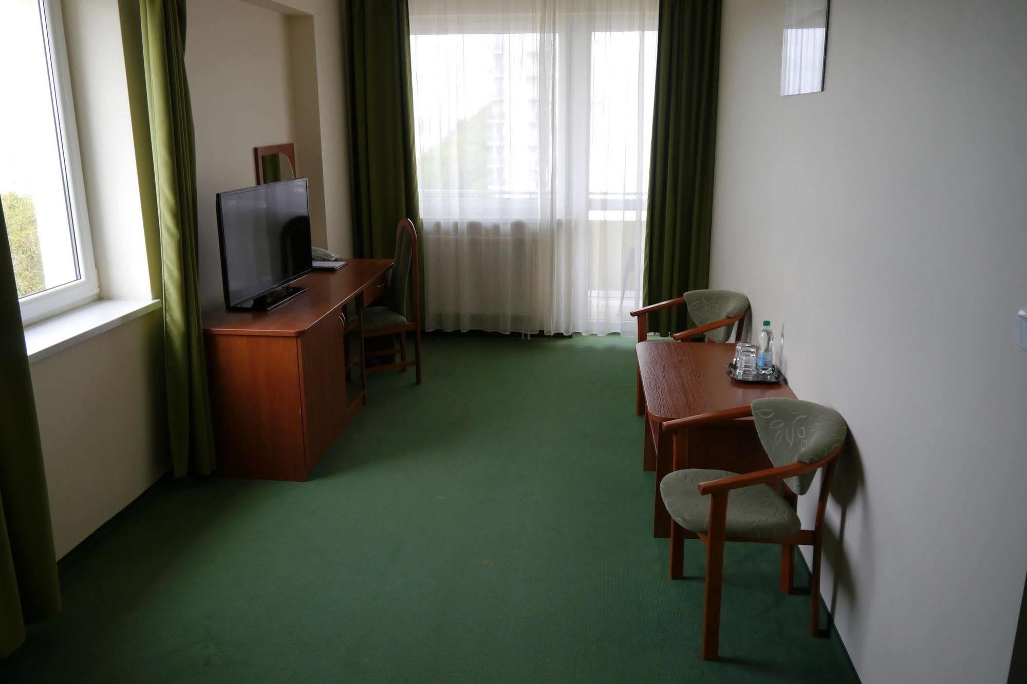 Vestina Wellness & Spa Hotel Miedzyzdroje Luaran gambar